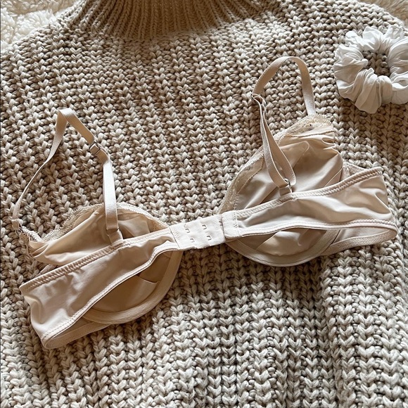 Simply Vera Wang Nude bra - Picture 5 of 6